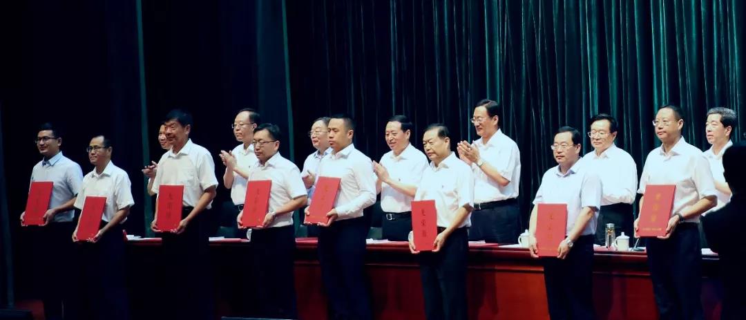 1538295894111753.jpg 1.jpg